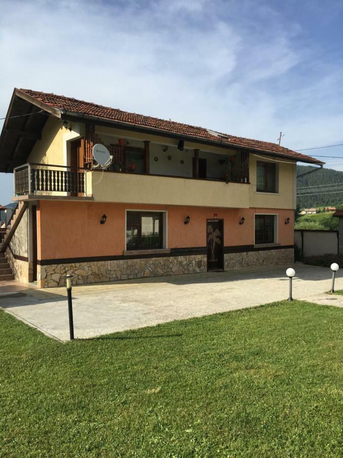 Villa Paradise Beli Iskar Exterior photo